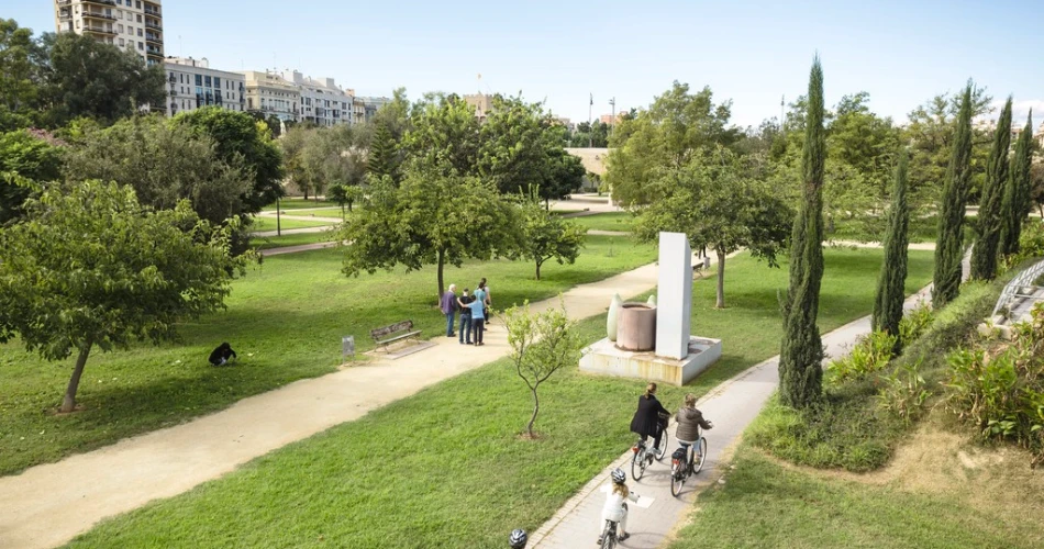 Top Things to Do in Valencia, Spain: A Mediterranean Gem of Culture, Cuisine & Charm